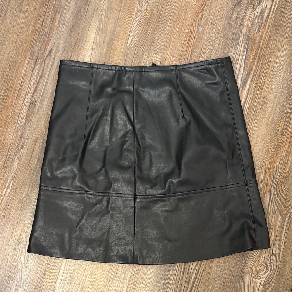 H&M Black Faux Leather Pencil Skirt